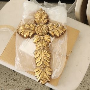 COPY - Home Interiors plastic cross